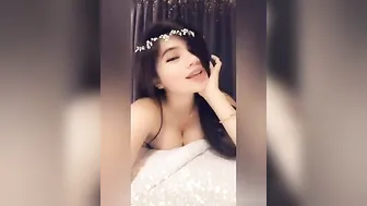 Wanita Seksi #2