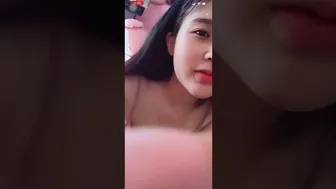 Say a word "She's not so beautiful" | Asian Hot Girl Bigolive nip slip