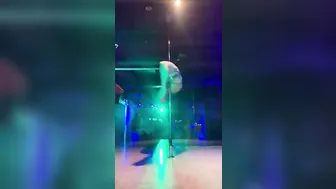 my pole dance show!! #4