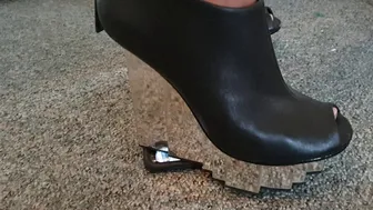 Heels United Nude play with Samsung S9 part 1 of 3 #ASMR