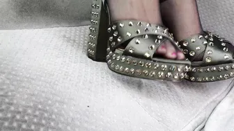 Sparkling Blocky High Heels Tease - PREVIEW #3