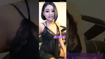 Bigo Indo Hot // Seksi Lingerie Hitam