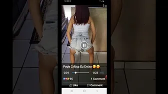 Sexy latina girl live on Facebook dancing