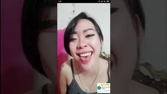 Bigo Live Hot Tante Gila...!!? Mabok 4 Botol Masih Live, Ngomongnya Ngga Jelas..! NOOB Part I