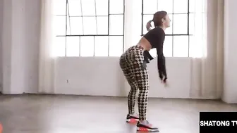 TWERKING #4