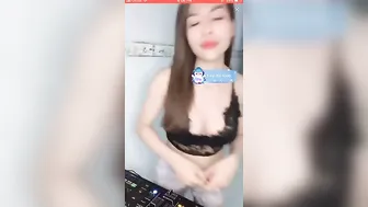 Asian Bigo Babe DJ Oppai #3