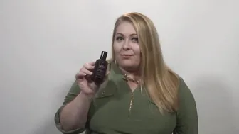 HēLi Massage Oil Infused With Hello Libido Demo #2