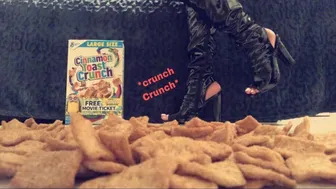 ASMR Crushing Cinnamon Toast Crunch Cereal ???? With Sexy thigh high Boots | *Satisfying Tingles*