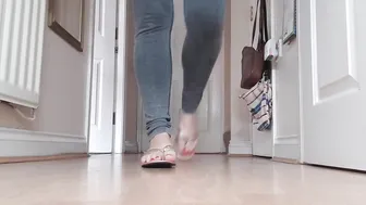 Pretty flip flop shoeplay #2