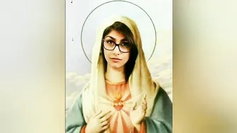 Opinión sobre Mia Khalifa (DE CUACK TENNYSON) #4