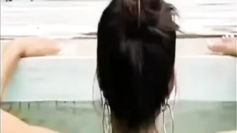 GF's HOT ASS IN THE SWIMMING POOL #2