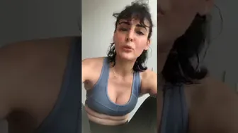 Mandana Karimi Live B00Bs Show