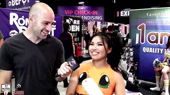 Cindy Starfall - Comedians Talk to Adult Star Cindy Starfall About Comedy at Exxxotica 2019 #4