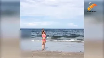 World`s Best Summer and Beach fails of girls and guys. 2020 compilations (beach fails) #2