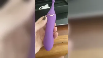 Clitoral Vibrator