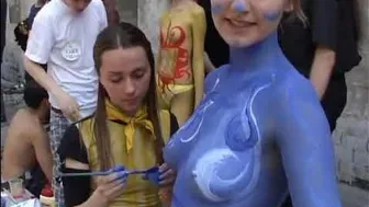 Bellybutton Carnival body art