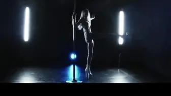 Maga-Mafia Pole dance #4