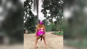 Twerk: Janemena twerking #4