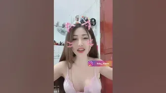 nipslip huge asian boobs downblouse