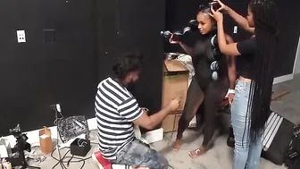 dream doll getting her body painted #4