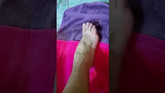 Sexy Feet Get Lotioned Foot Fetish