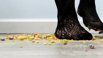 Crushing Fruit Loops to Dust *Fetish -ASMR* Trampling and Dancing over Cereal in Stockings! 18+ #3