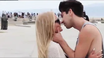 Kissing Prank GETS A BLOWJOB New booty girls #3