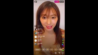 Japanese Model: Morisaki Tomomi (morisakitomomi)'s InstaLive (200416)