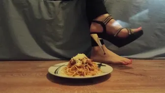 Spaghetti and golden sandals #2